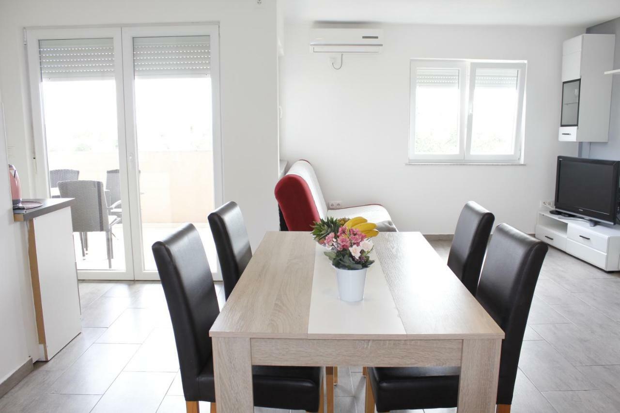 Apartmani Neja Bibinje Εξωτερικό φωτογραφία